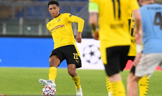 拉齐奥主场力克罗马,因莫比莱点射制胜德比称王