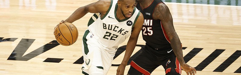  字母哥狂砍四十一分雄鹿轻取公牛显霸主本色