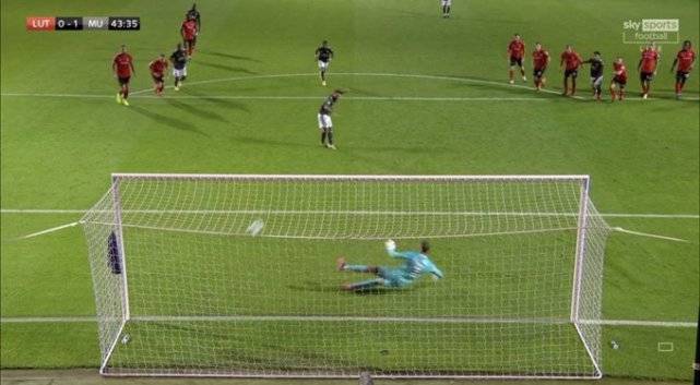  亚特兰大定位球战术发威，两度头槌破门克劲旅