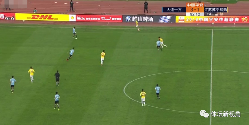 法兰克福主场强势表现击退保级对手  法兰克福主场强势表现击退保级对手